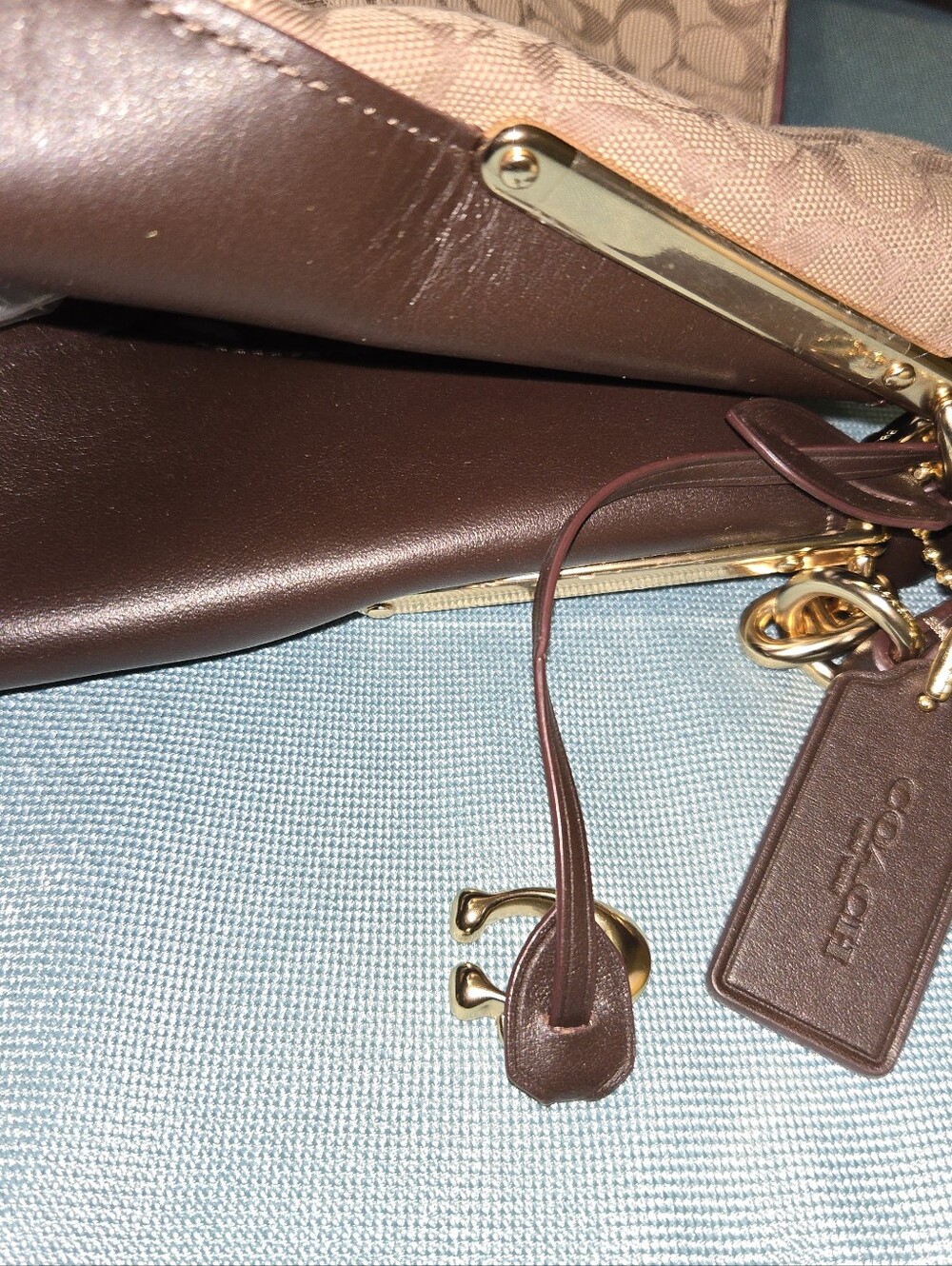 NWT Coach Dalton Tan Signature/Dark Chocolate Leather Shoulder Bag - Picture 5 of 16